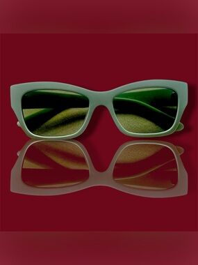 Vogue Eyewear premium progressive lens 2.5+ reader sunglasses